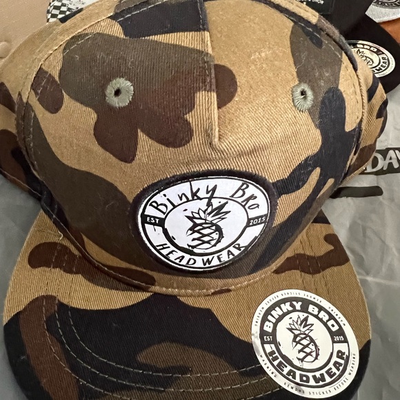 Baby snapbacks - Picture 4 of 4